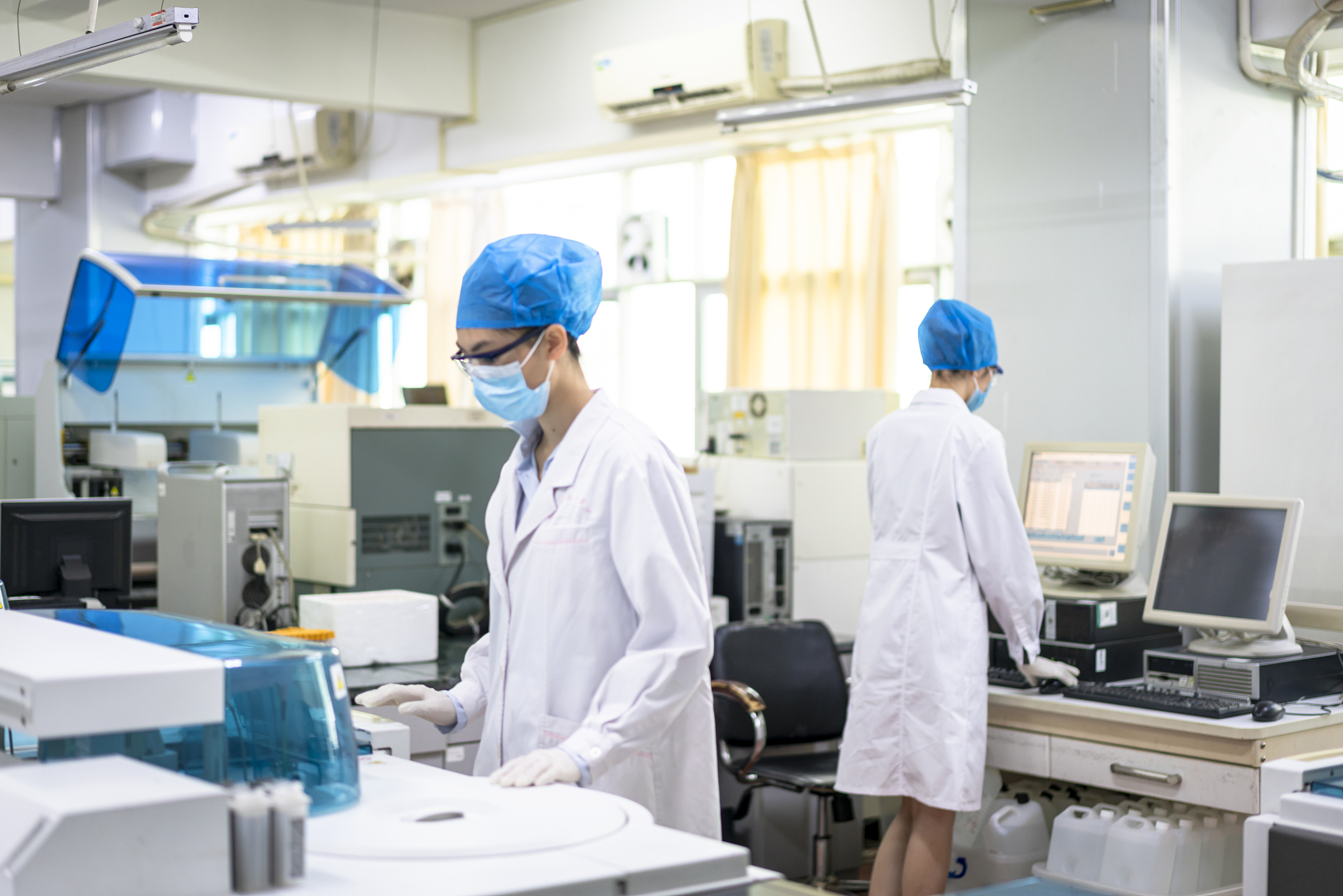 2021年湖北潜江卫生学校招生专业介绍 - 医学类专业选择指南