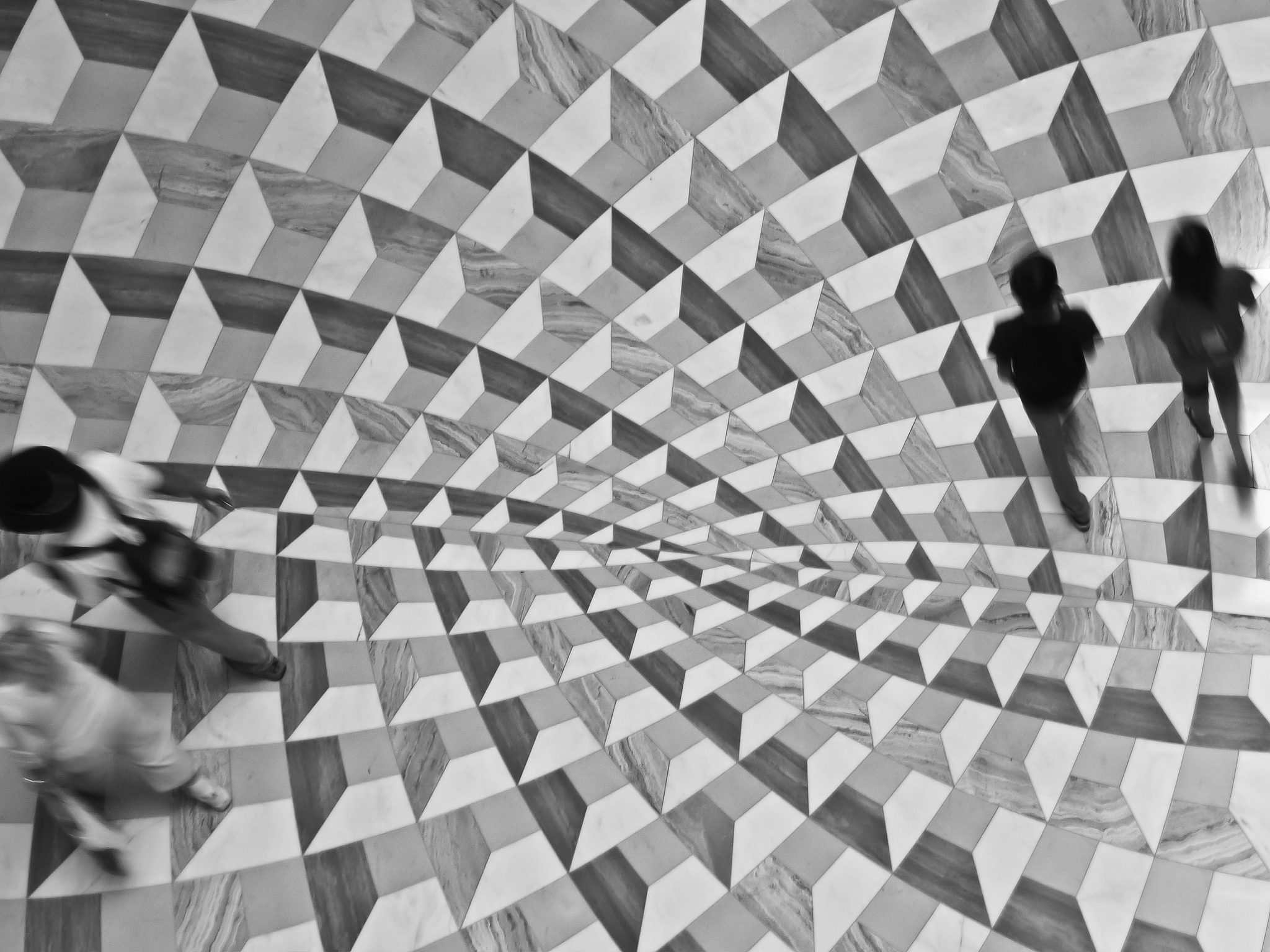 平面构成与深度：解析照片中的空间层次