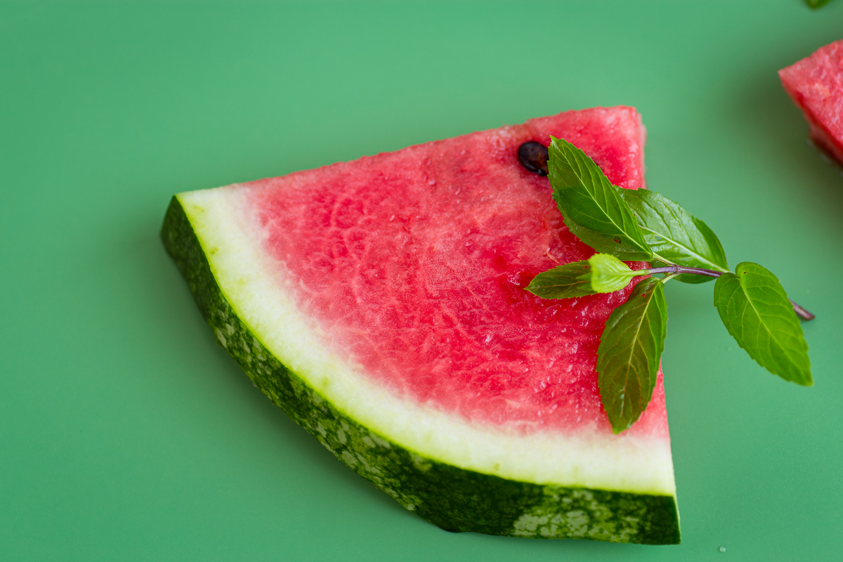 减脂期间能吃西瓜吗？营养专家告诉你！