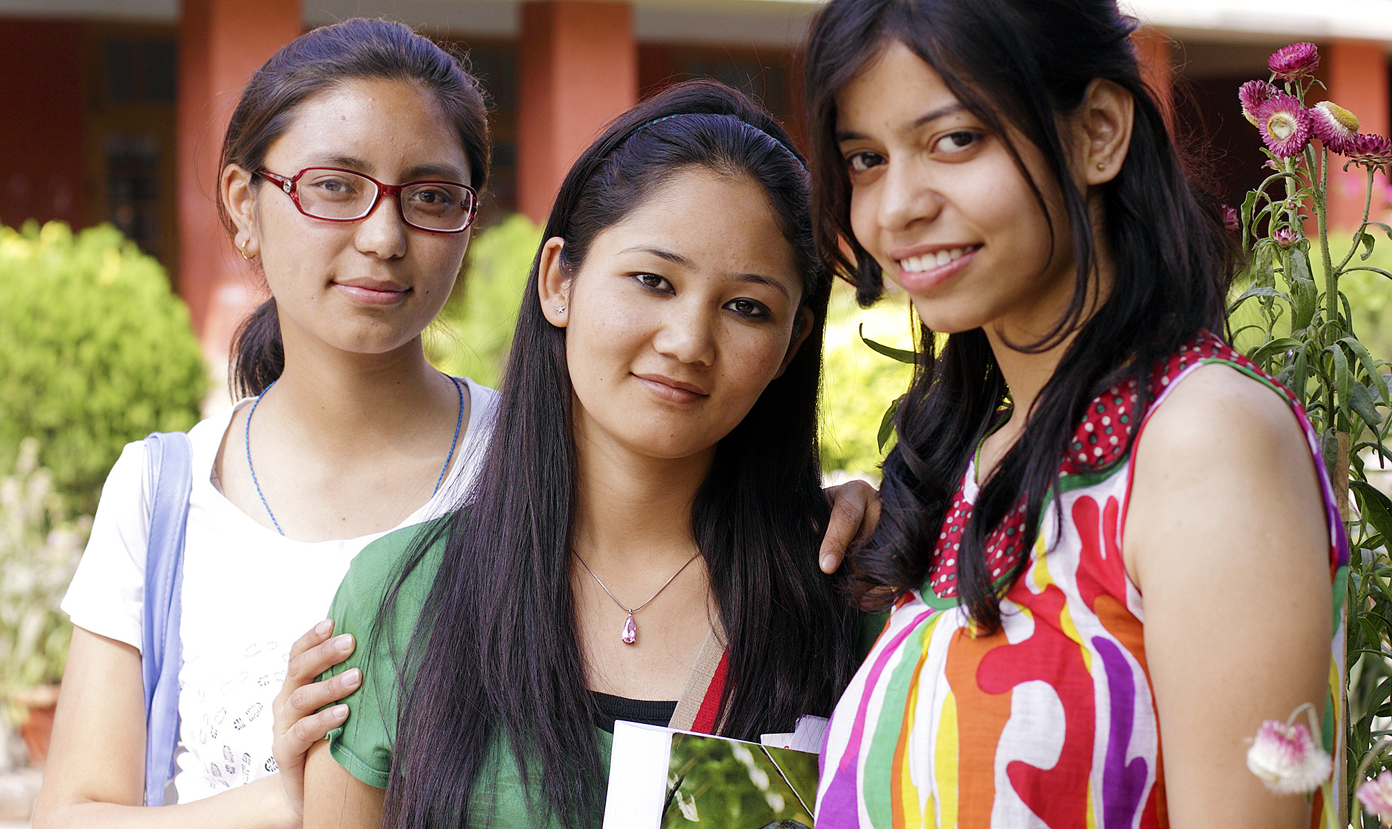 泰国人和香港人混血儿：遗传与文化