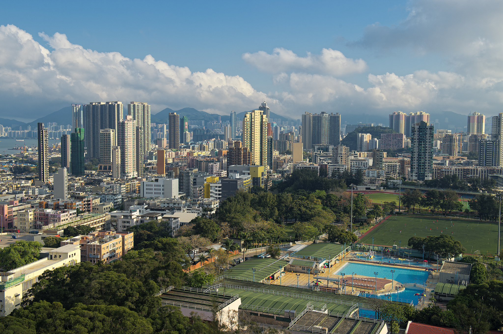 hong kong - kowloon - lok fu to kowloon city
