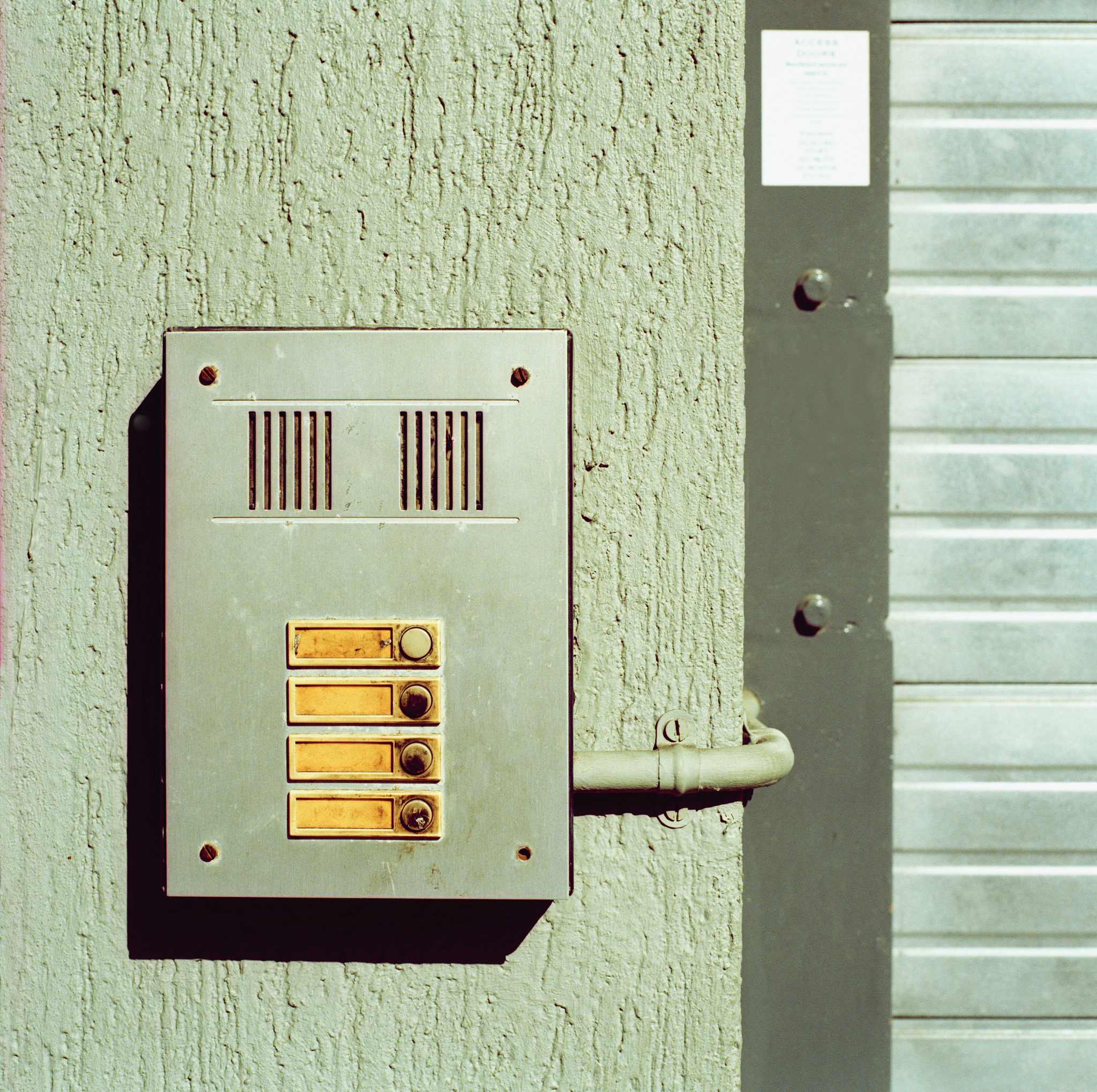 门磁报警器：安全防盗的经济之选