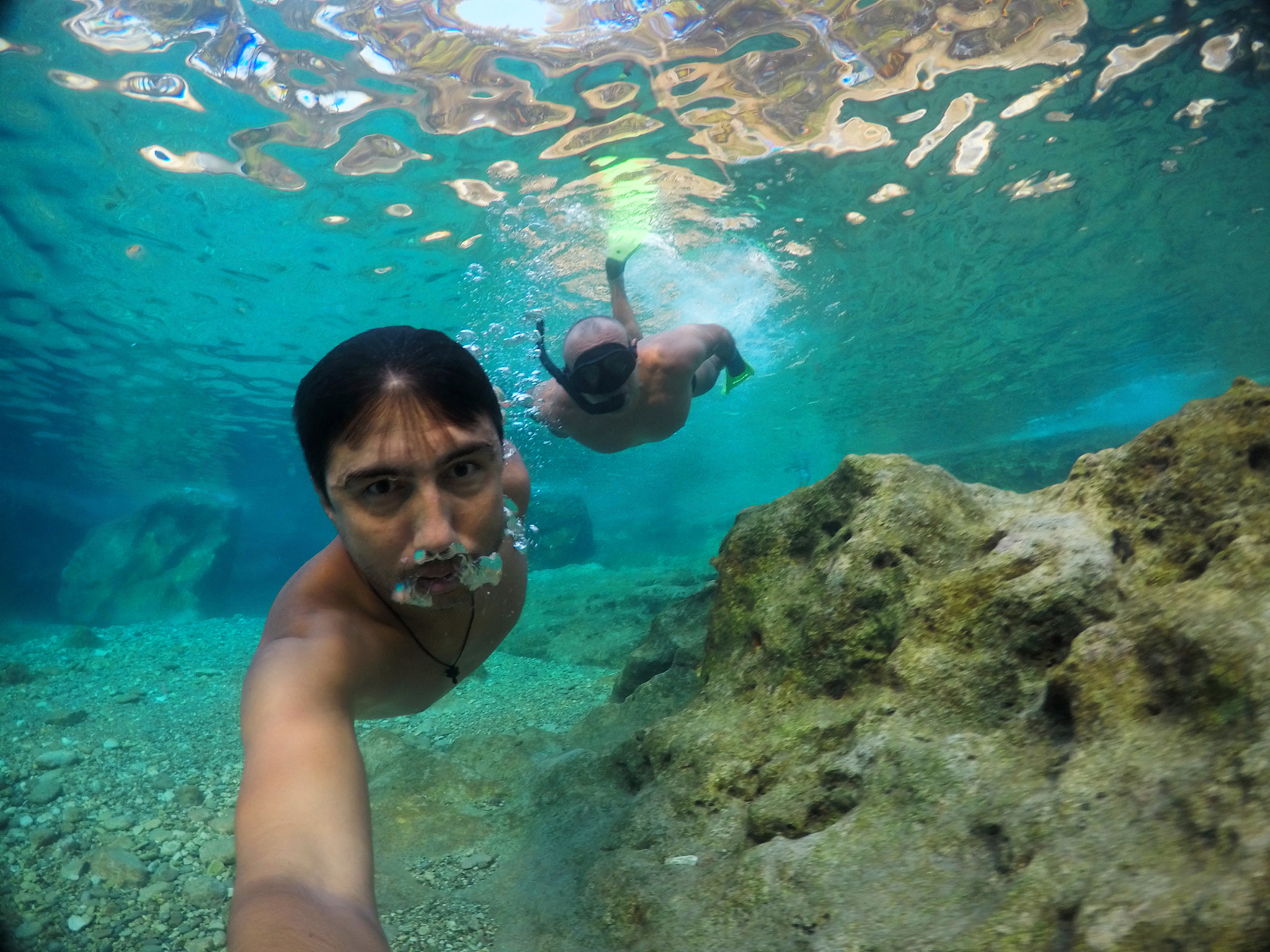 underwater selfie