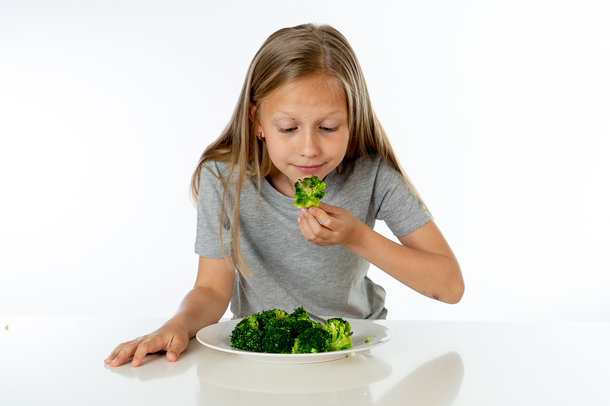 nutrition & healthy eating habits for kids healthy eating concep