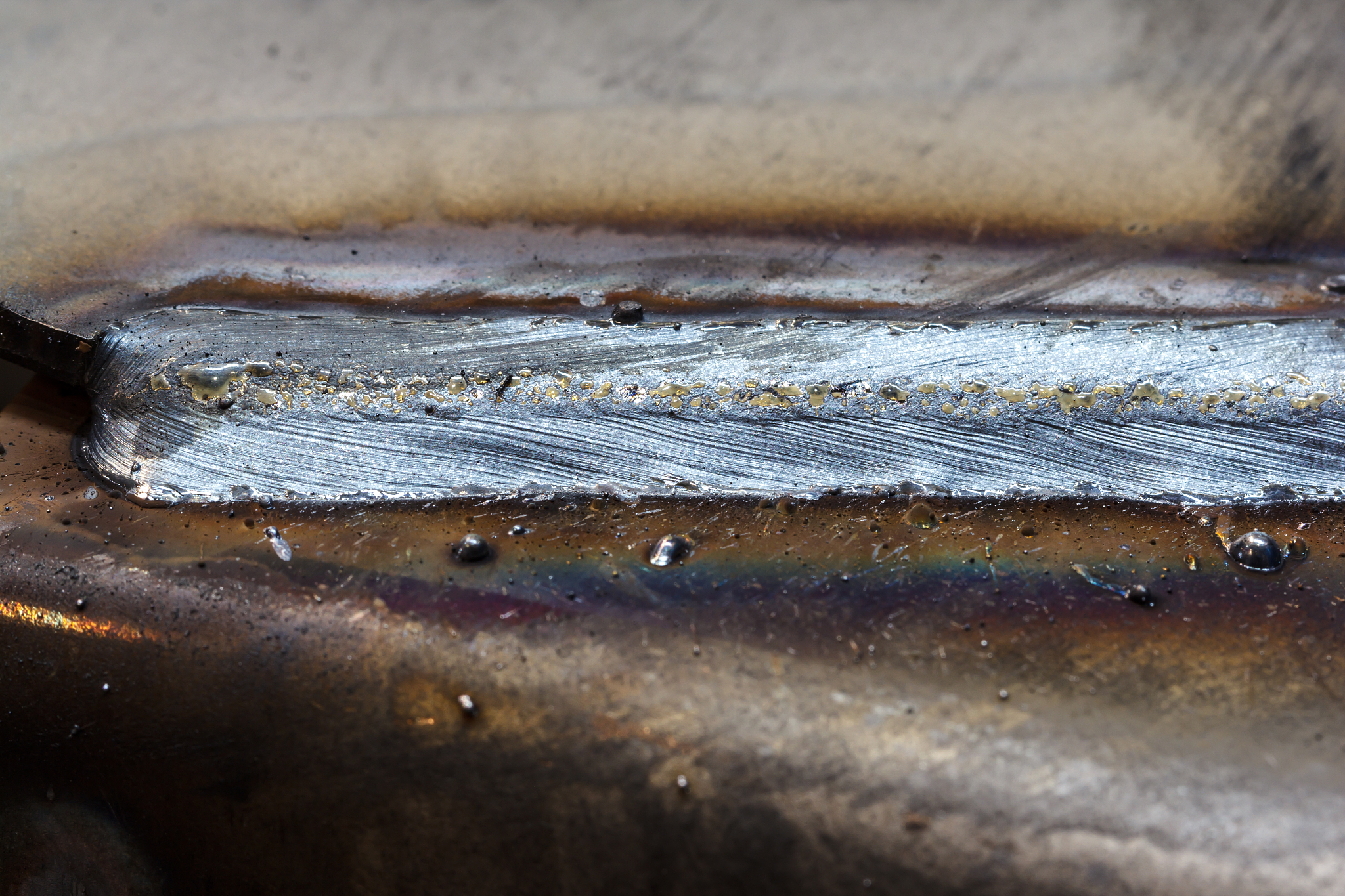 焊接接头冶金变化如何影响腐蚀行为