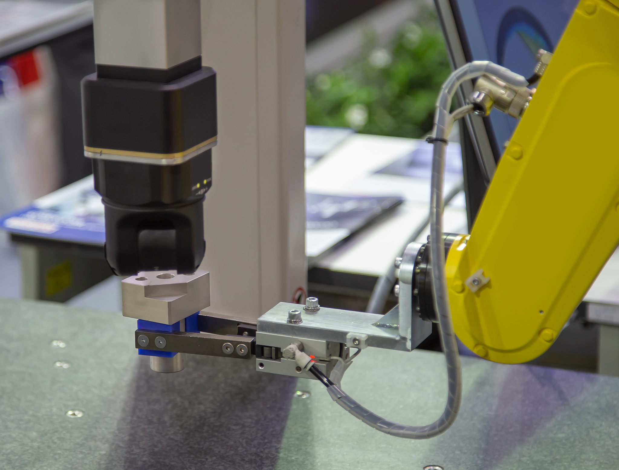 面向机械视觉的尺寸测量的研究