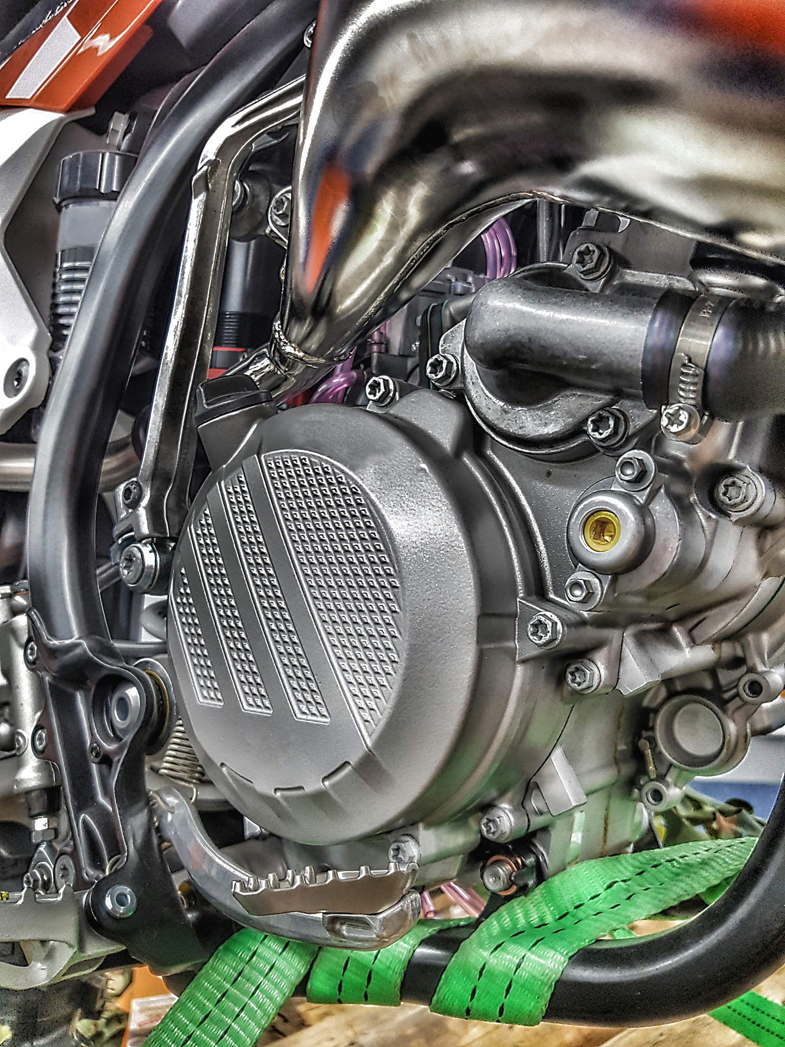 摩托车小忍者350缺缸烧机油怎么办？可能是这些原因！