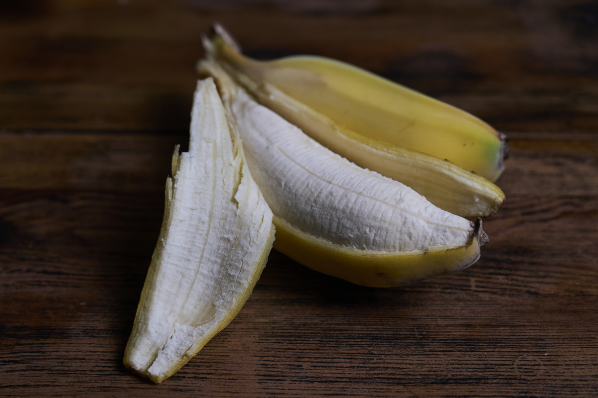 香蕉货物变黄变软，运输过程温度正常，原因分析及责任认定