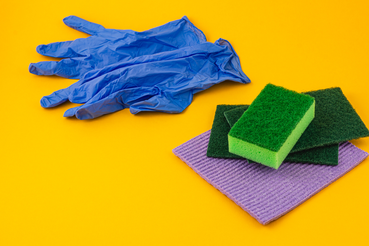 什么是吸收积累水分和浮尘家庭里最环保的工具