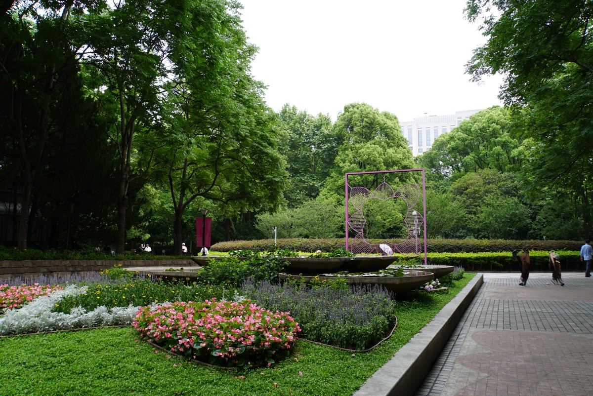 城市园林设计的挑战与前景