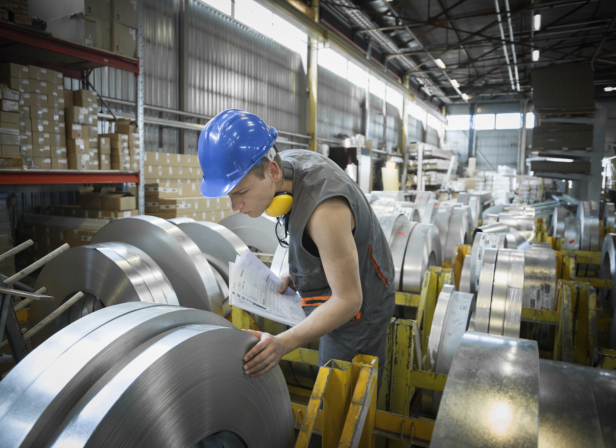 中国铝业贵州高级技工学校专业介绍 - 培养铝业技术人才的摇篮