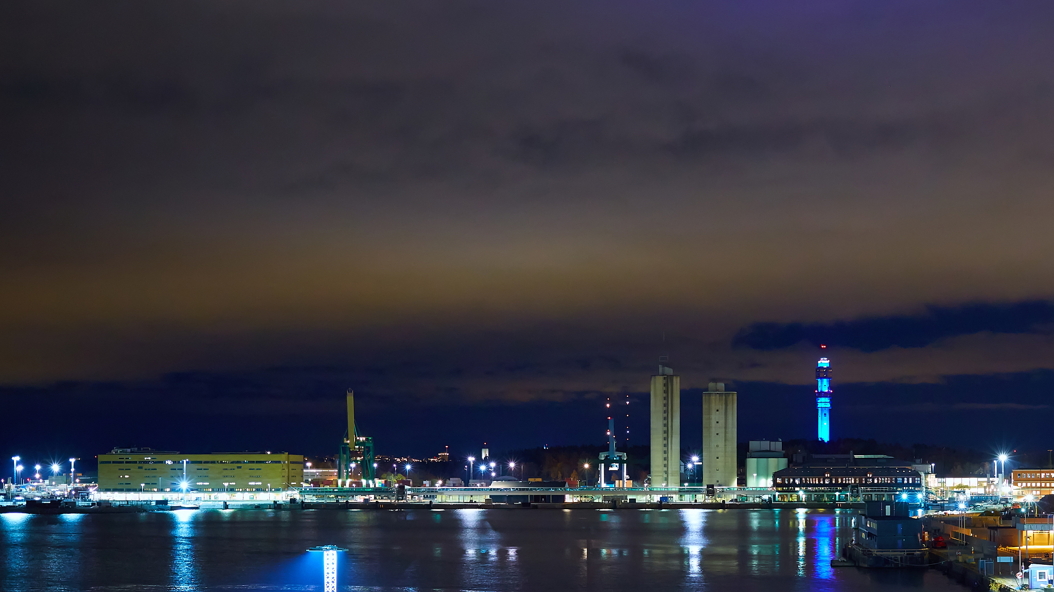 kaknastornet, the tower is a major hub of swedish television, ra
