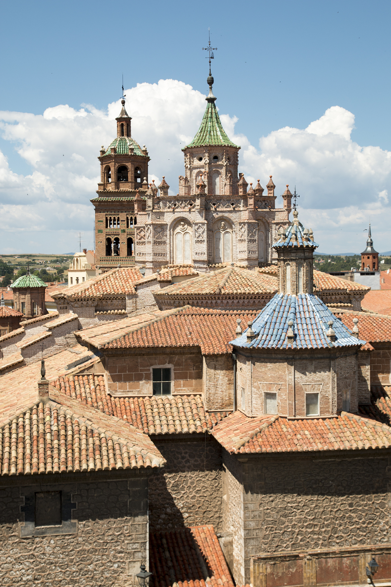 郑州工业贸易学校建筑施工管理（普通中专）招生简章 - 你的建筑行业起步