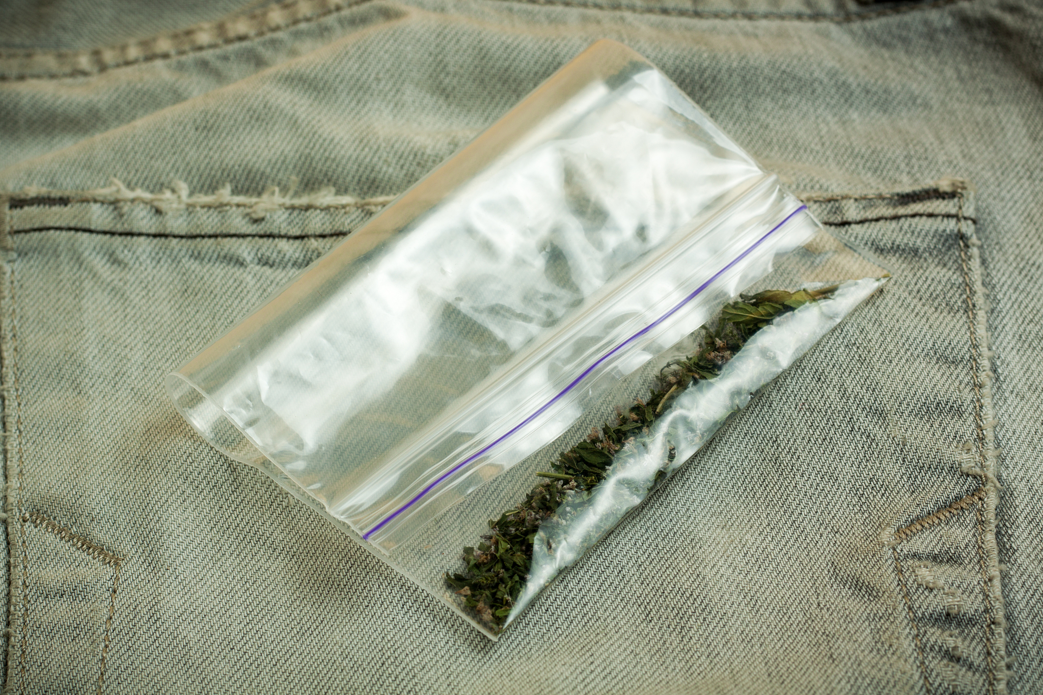 普洱茶铝箔袋存放指南：如何妥善保存你的茶叶