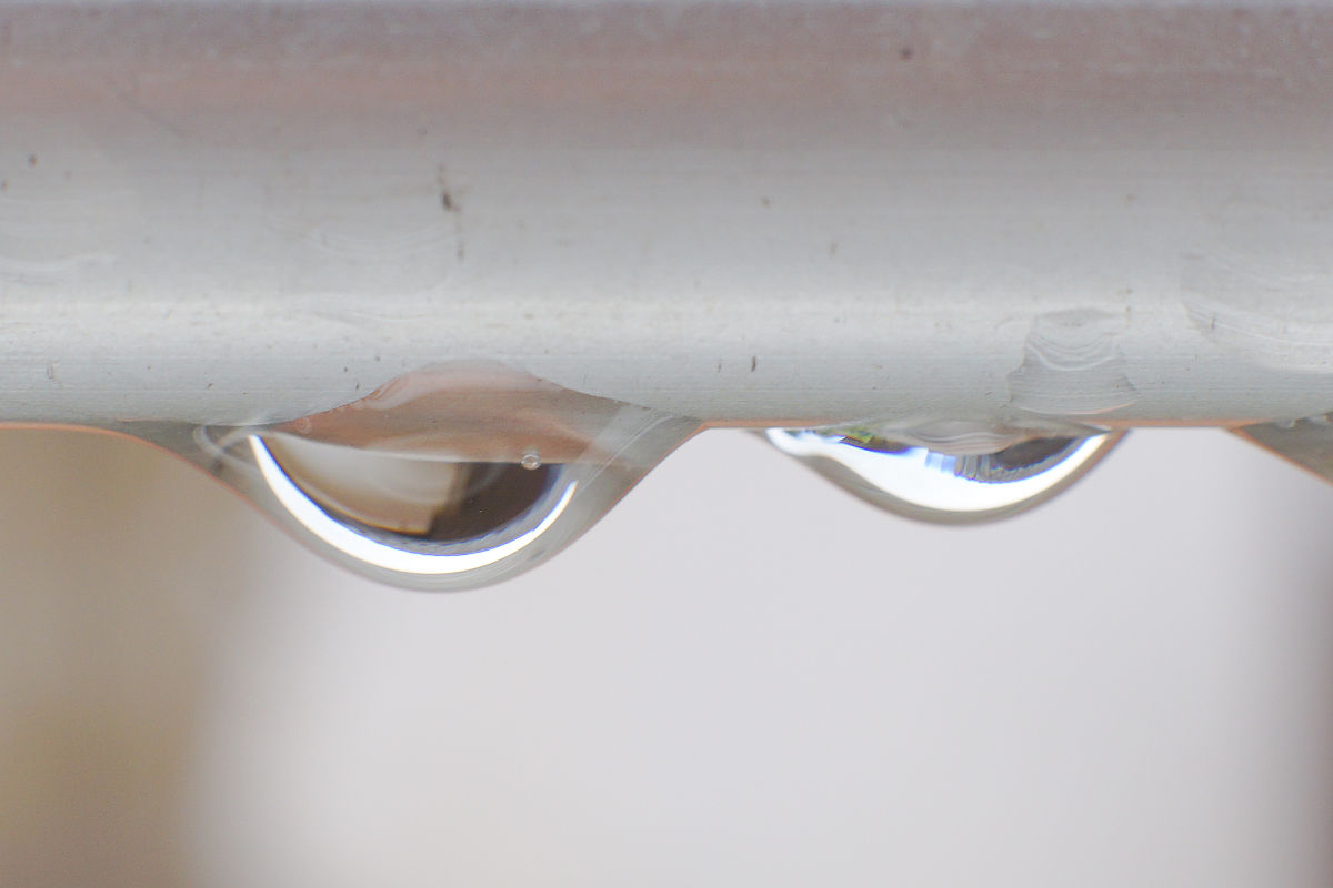 铝合金起蜡水花纹去除方法