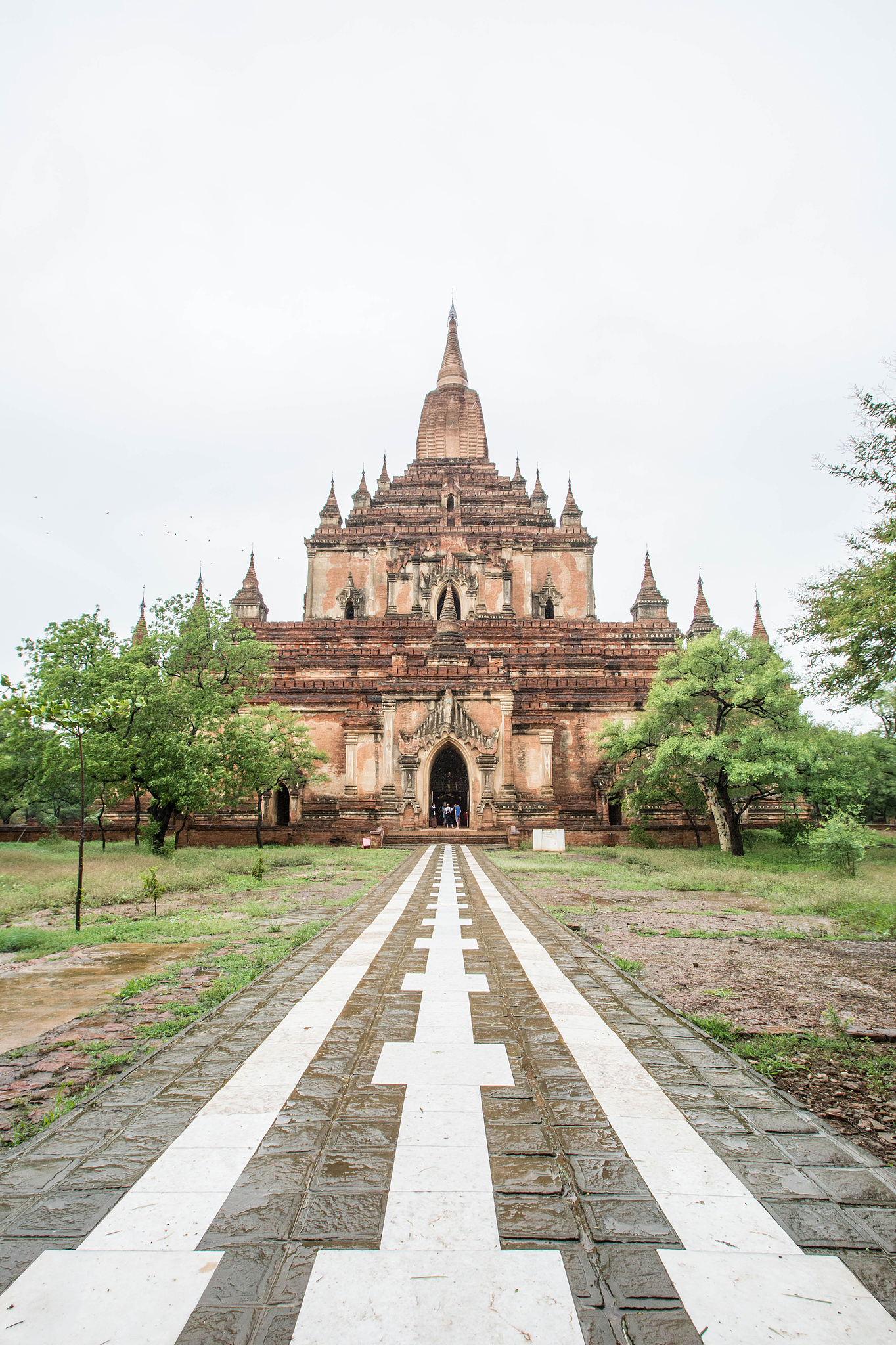 sulamani temple (pagoda) in old bagan (pagan), myanmar (burma).
