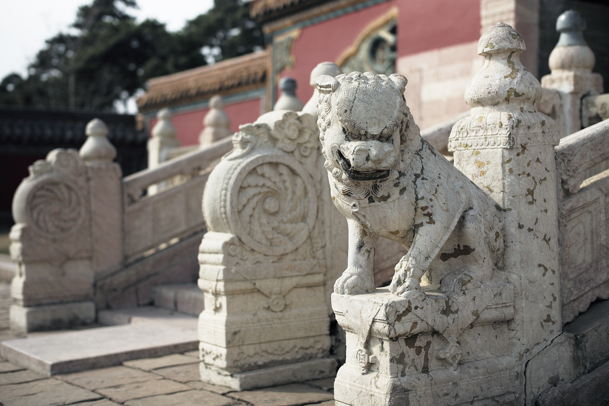 清西陵石雕艺术：皇家陵寝的威严与吉祥象征
