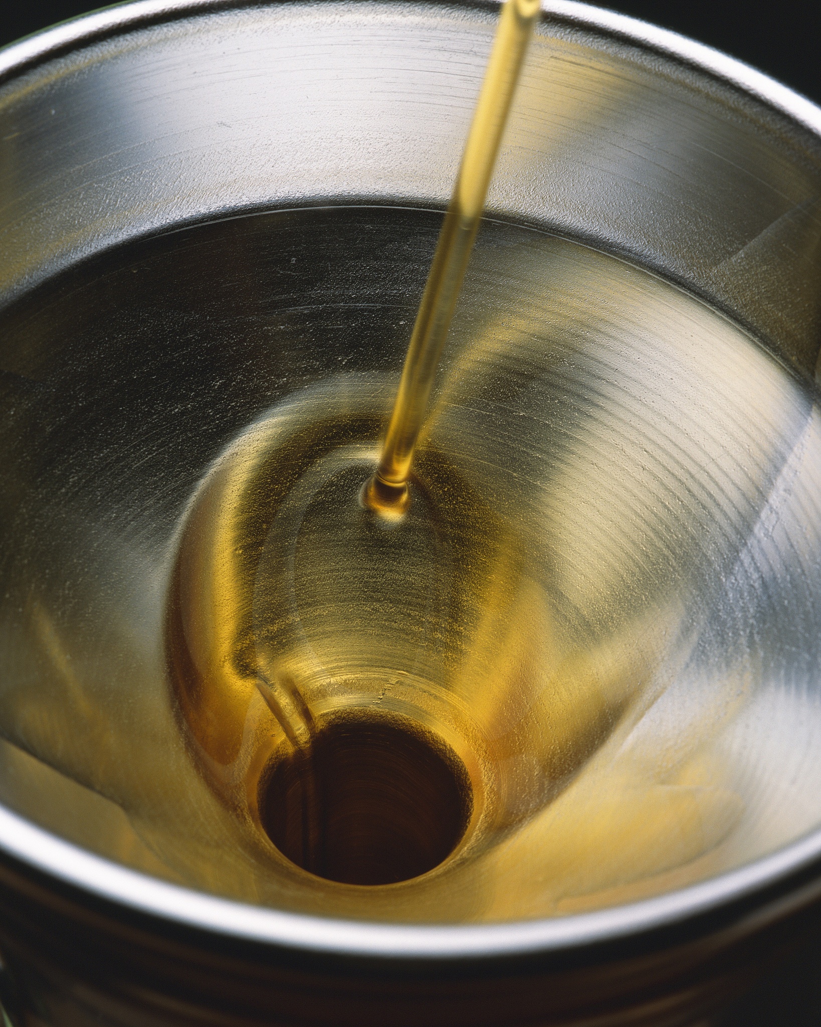 面馆的香油怎么做的帮我用230字详细描述