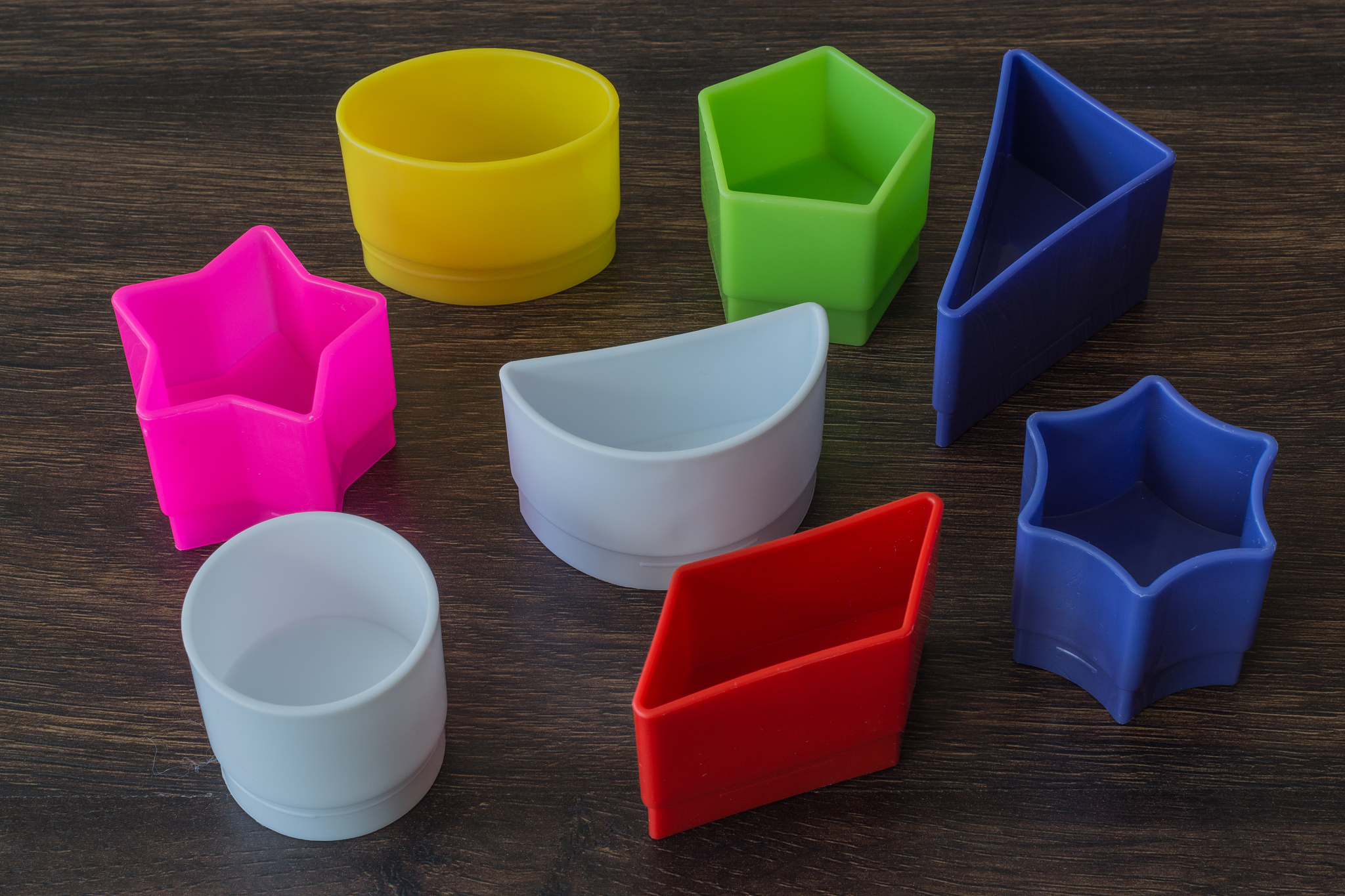 重温童年趣事：五个人的欢乐回忆