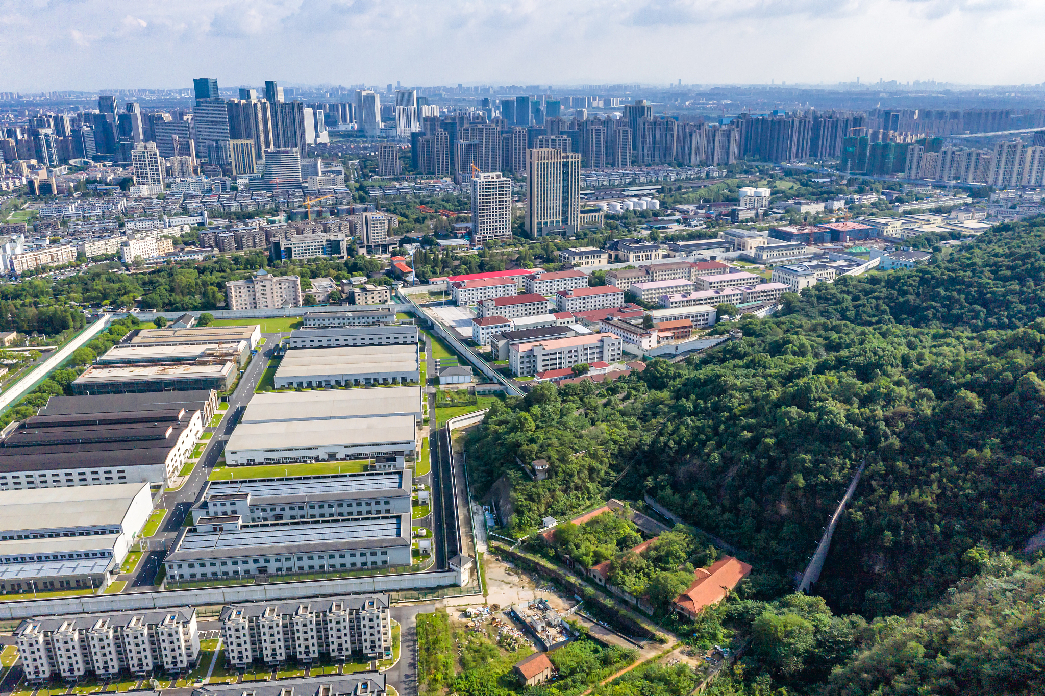 杭州临平职业高级中学2021年招生简章