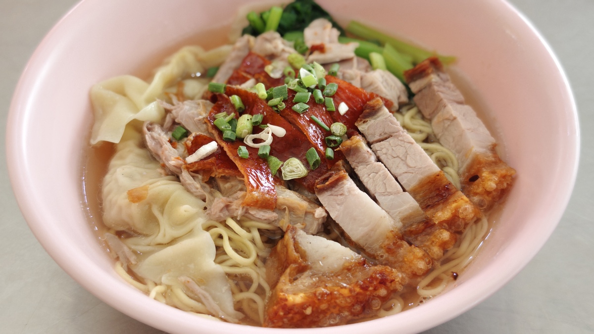 车仔面：广东传统小吃，鲜香美味！