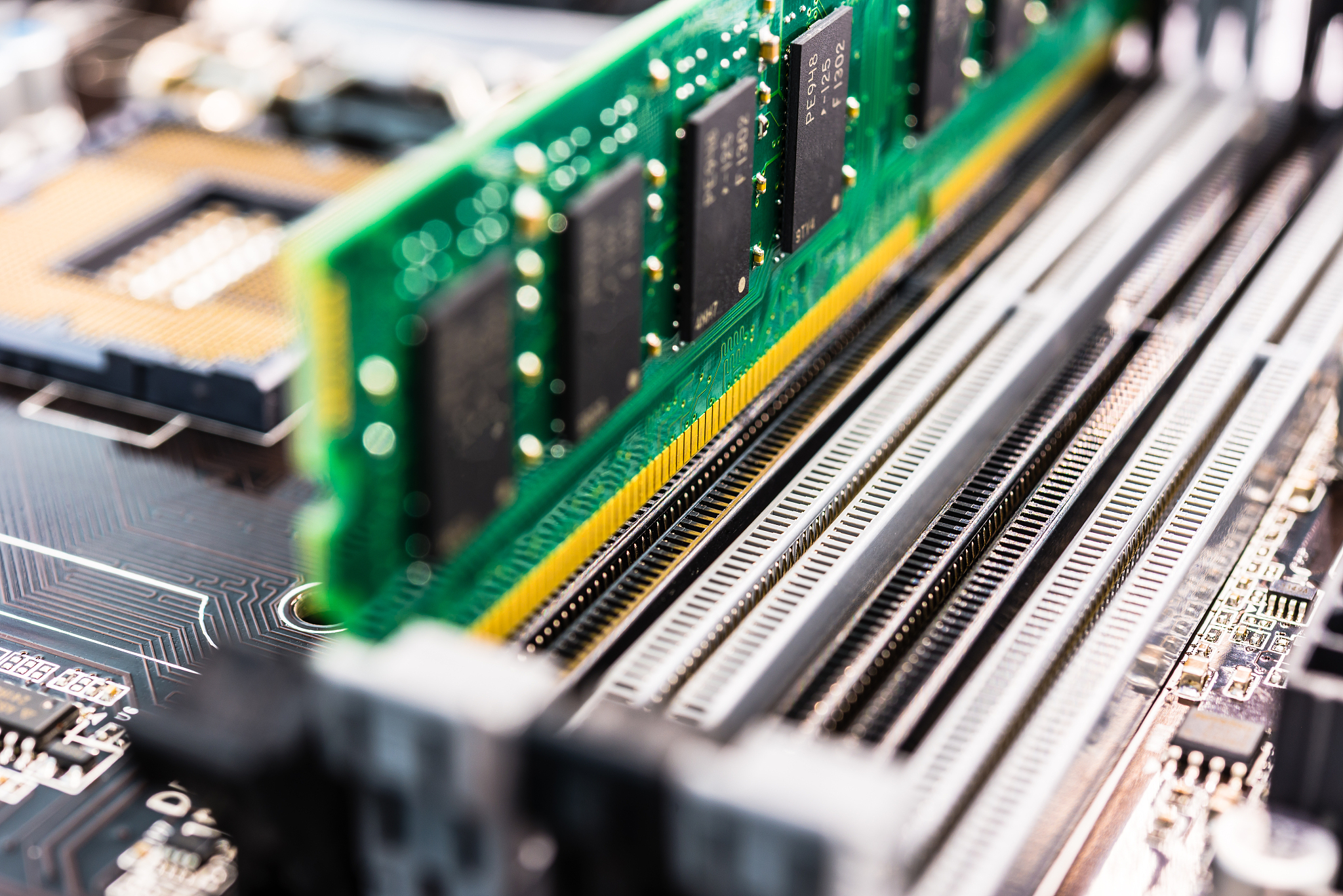 NVMe 协议详解：高性能存储接口的未来