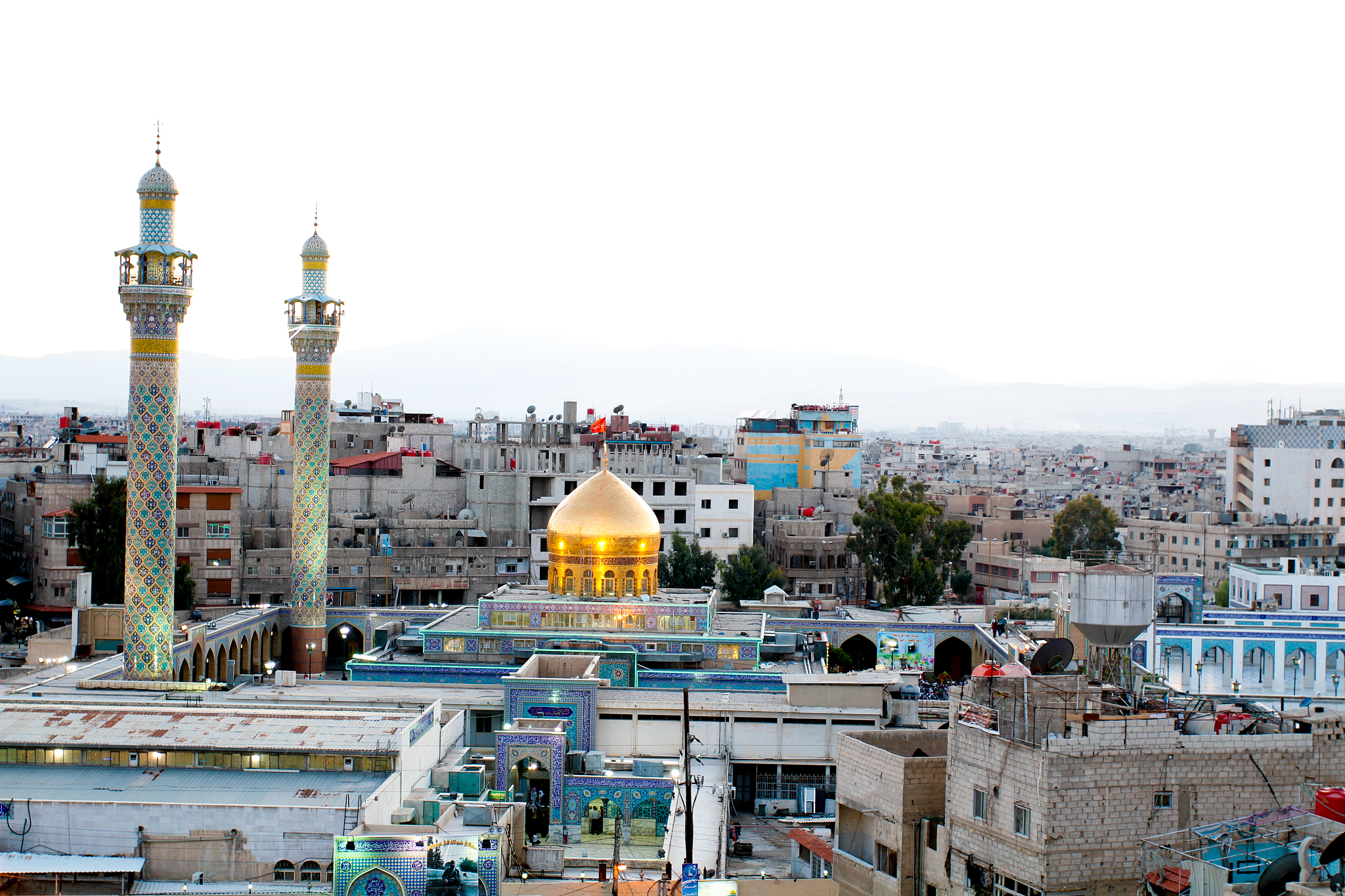 sayeda zeinab shrine in syria