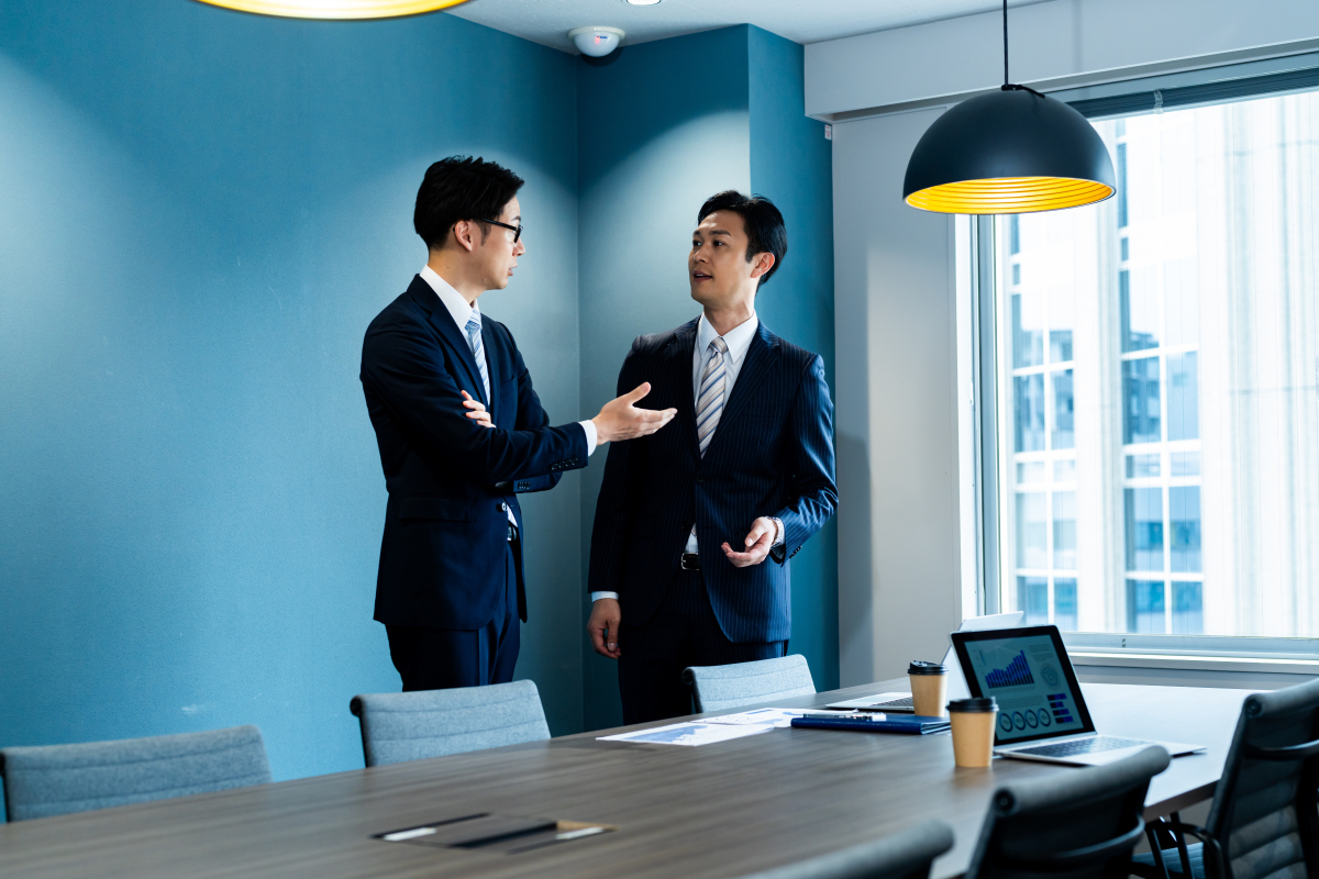 职场自信秘诀：成功人士的自我肯定方法
