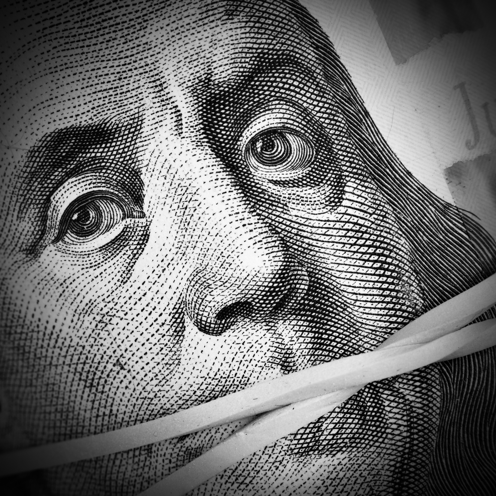 Tulpa、精神分裂、OC和解离性身份障碍的区别是什么？