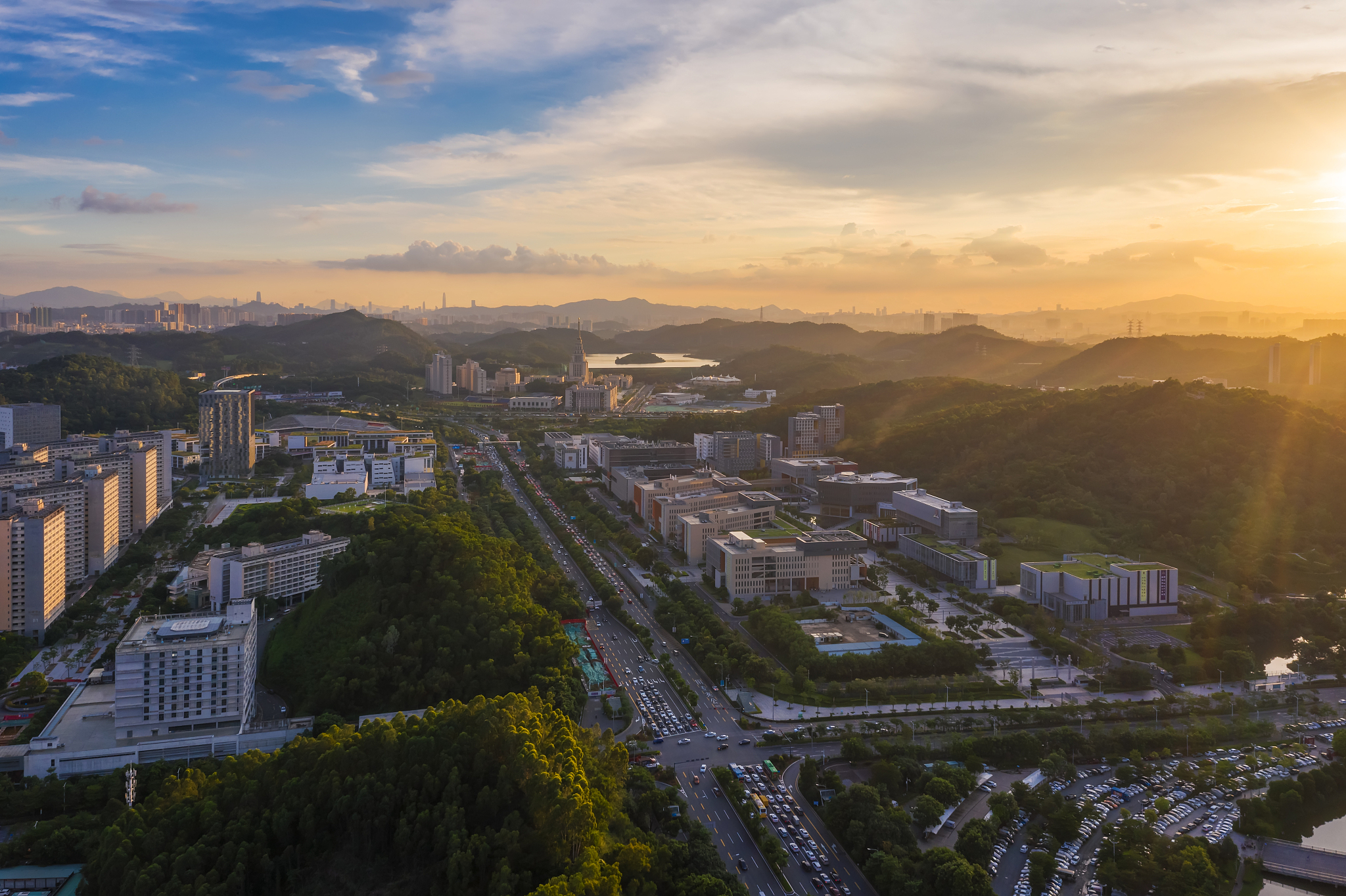 广东省深圳市龙岗区大运中心体育场夜晚风光