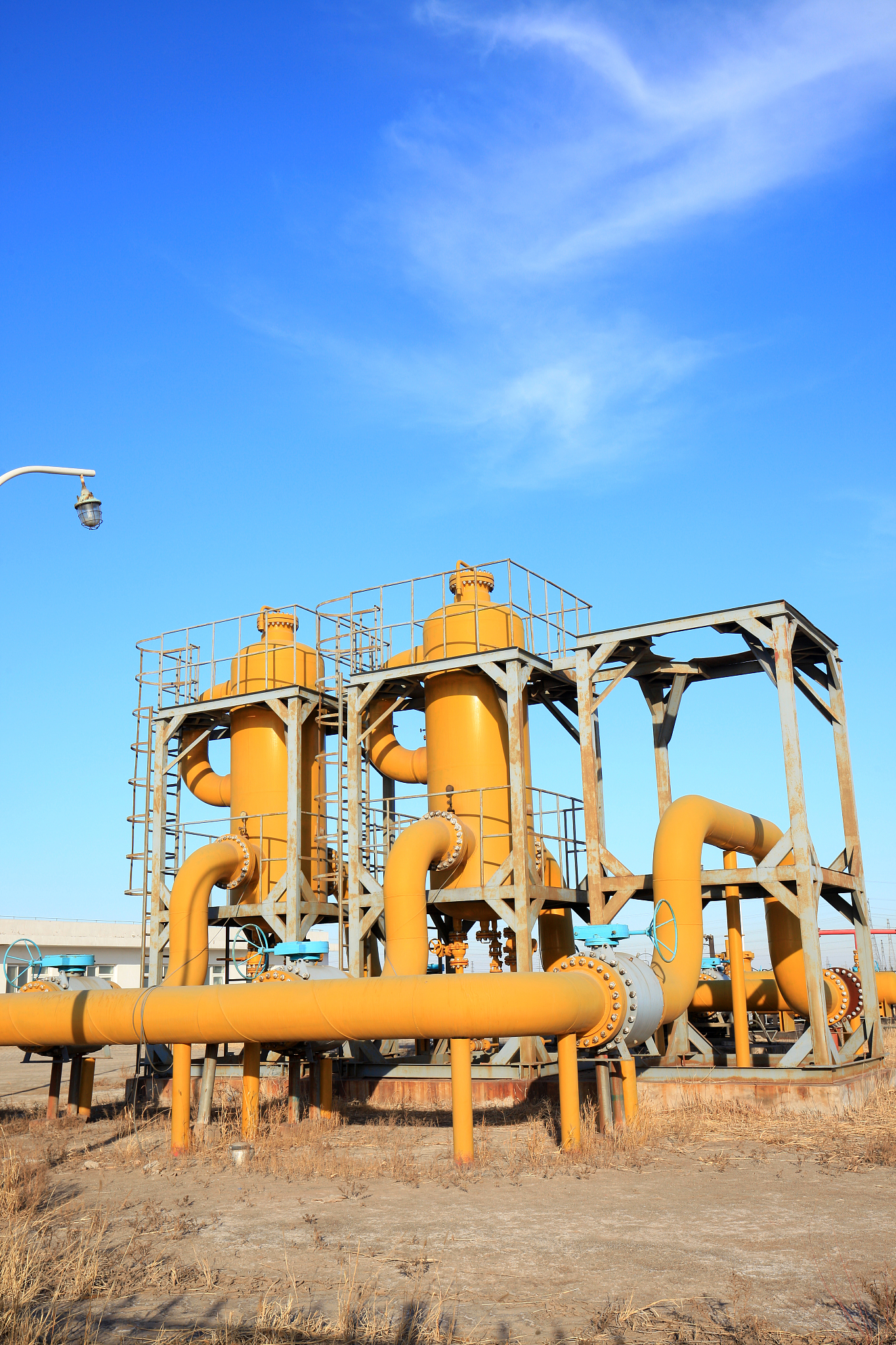 降低油井回压方法1000字