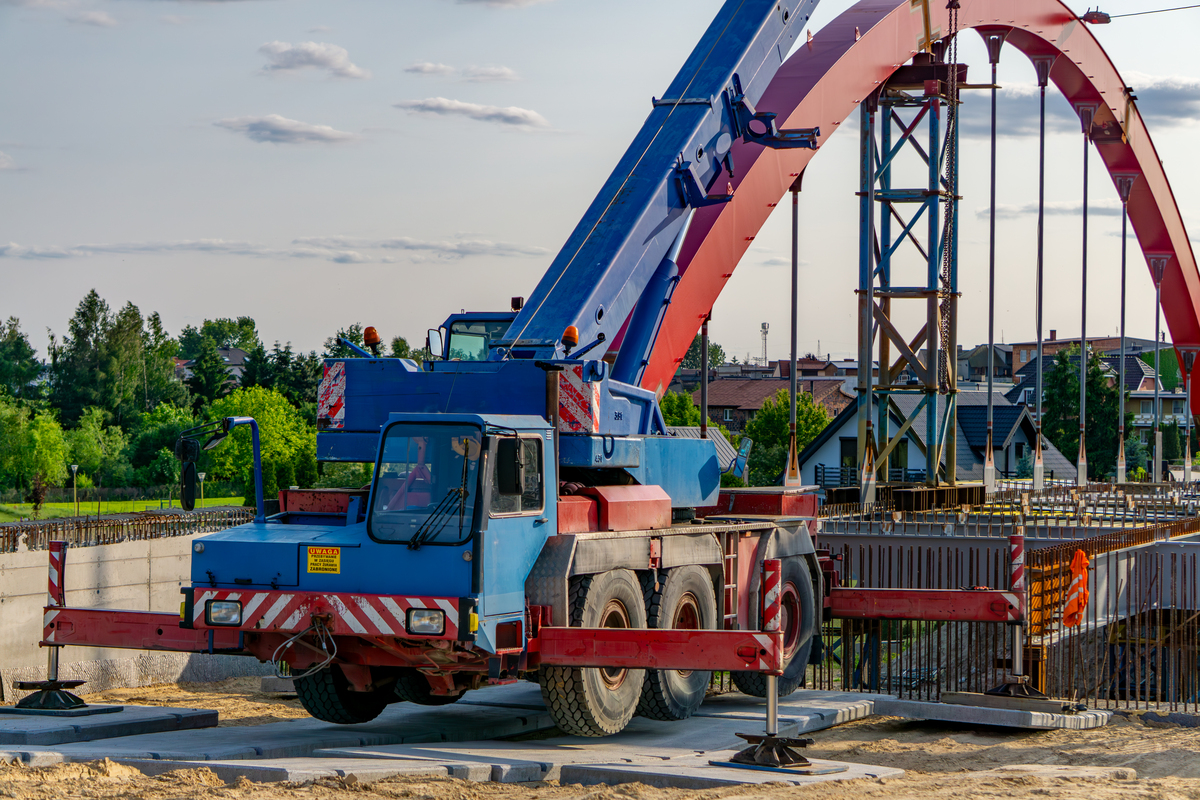 新疆长丰机械：矿山、建筑、农业机械设备制造商