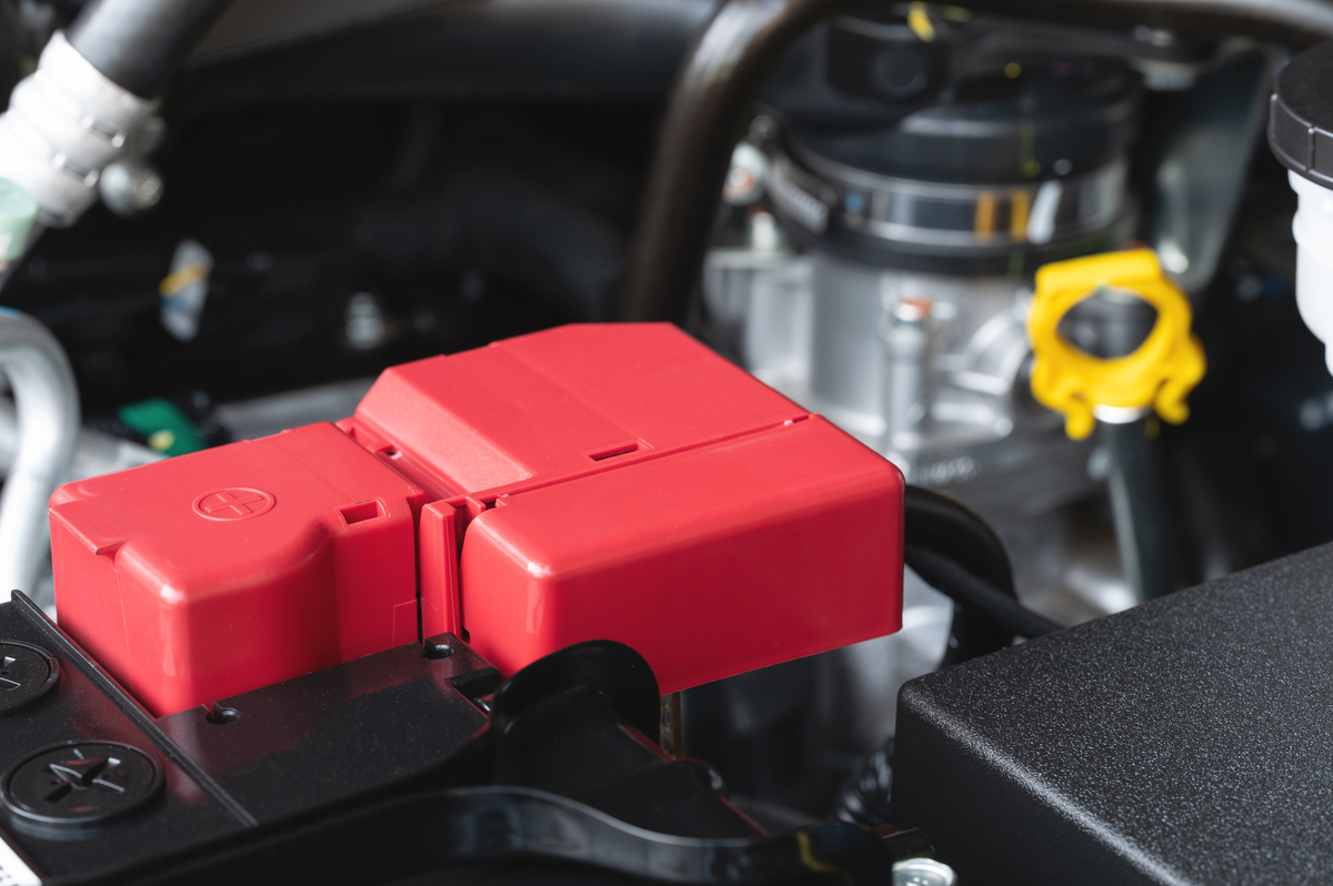 汽车打不着火拔下电瓶线过几秒在插上就能打着火怎么回事打着都好好的声音都好好的就是车子发动不起来 200字