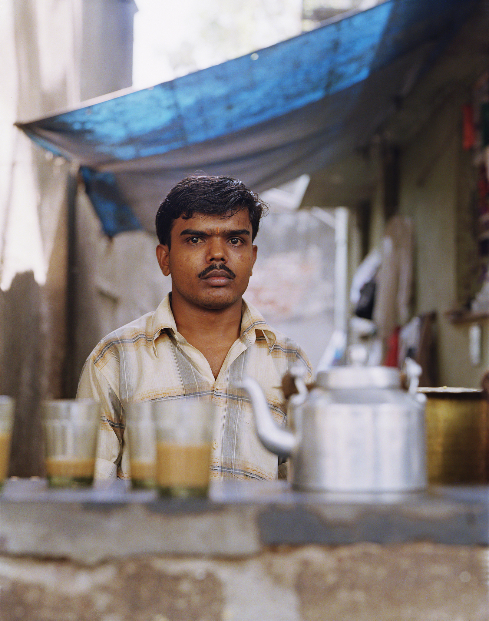 《三傻大闹宝莱坞》：印度底层逆袭经典，励志故事引人深思