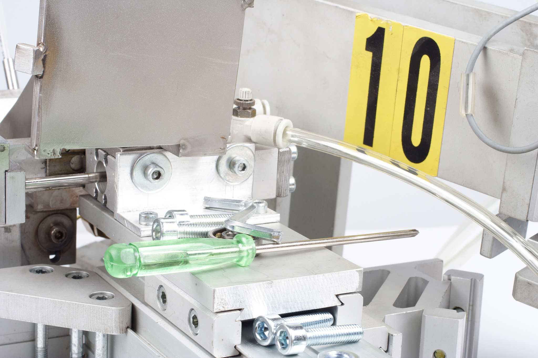 贵州省机电学校机械制造技术专业怎么样？ - 优势、劣势、就业前景分析