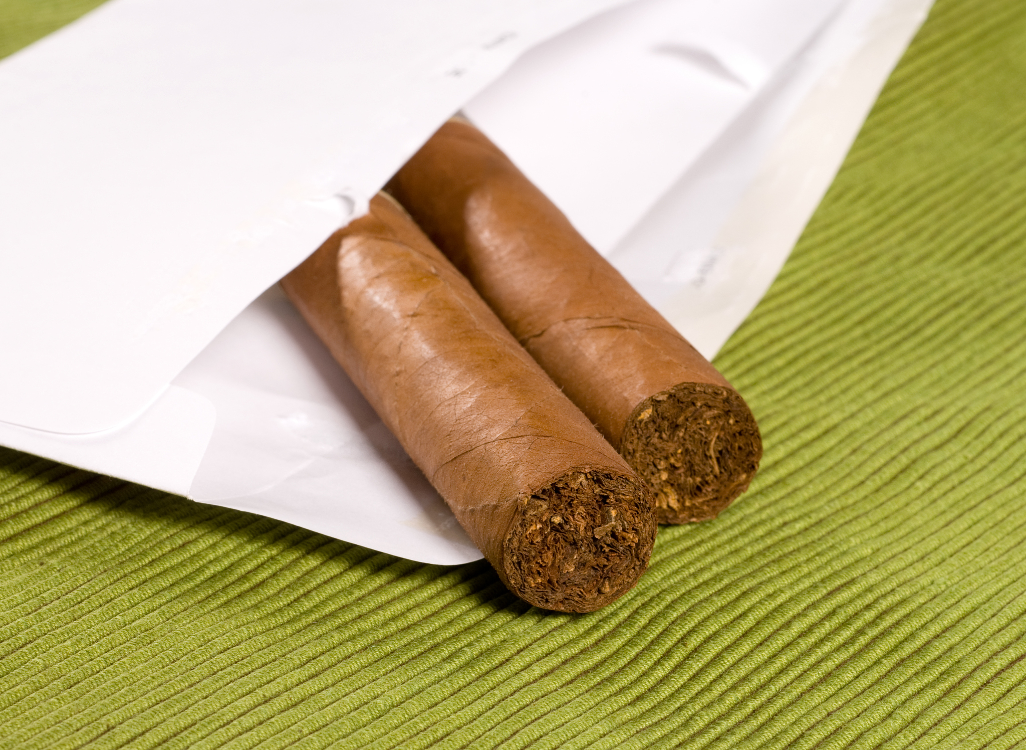 烟打包好没有快递单号怎么办？-快速解决指南