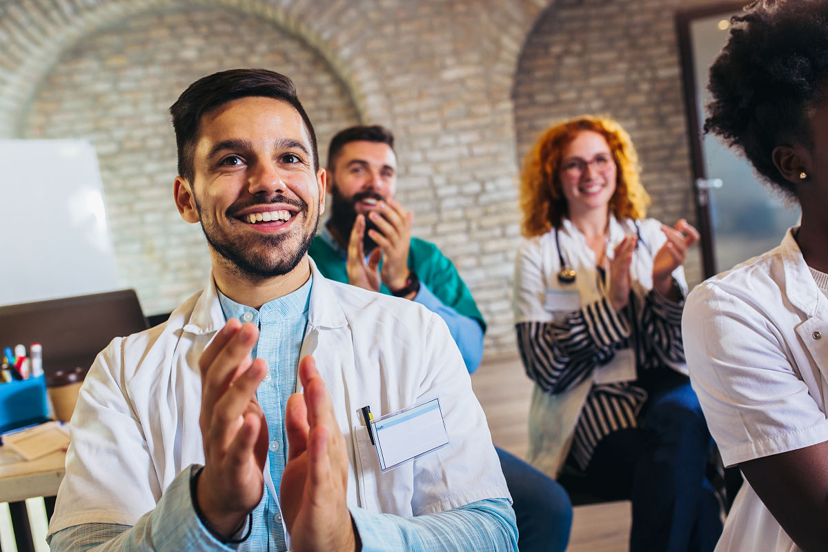 福建卫生学校怎么样？就业前景如何？