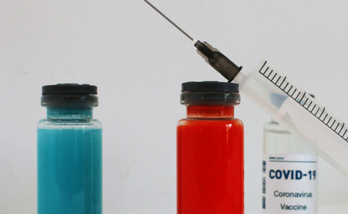 检验三价铁离子：常用试剂及原理详解