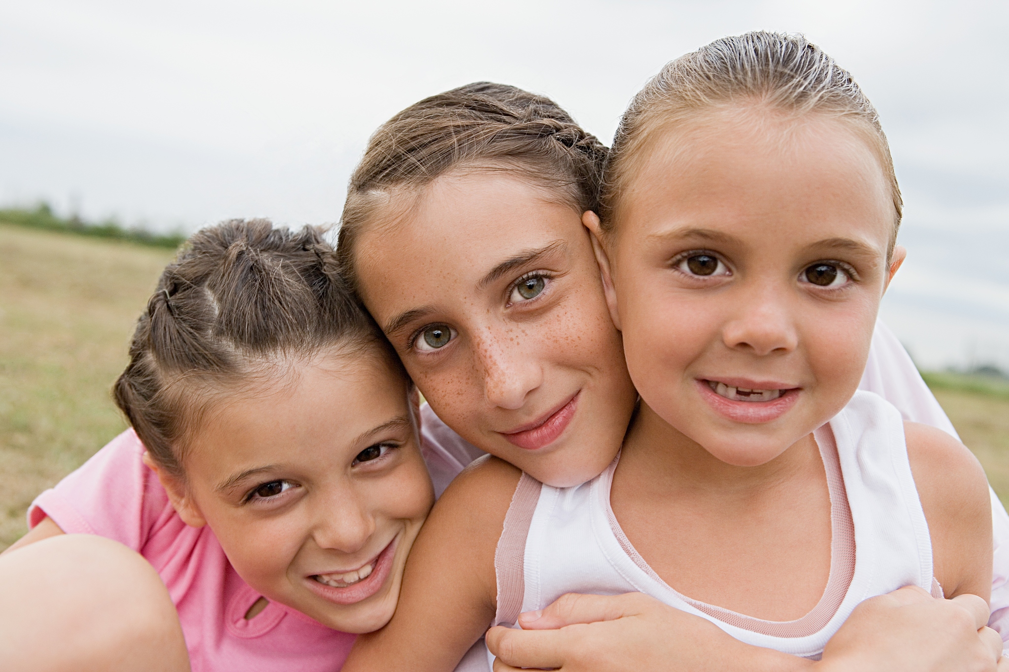 portrait of three sisters