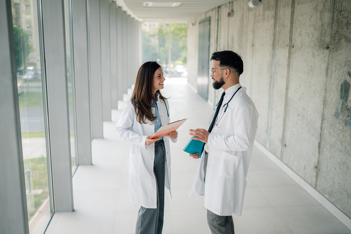 大学生将来想成为一个怎样的医生的文章