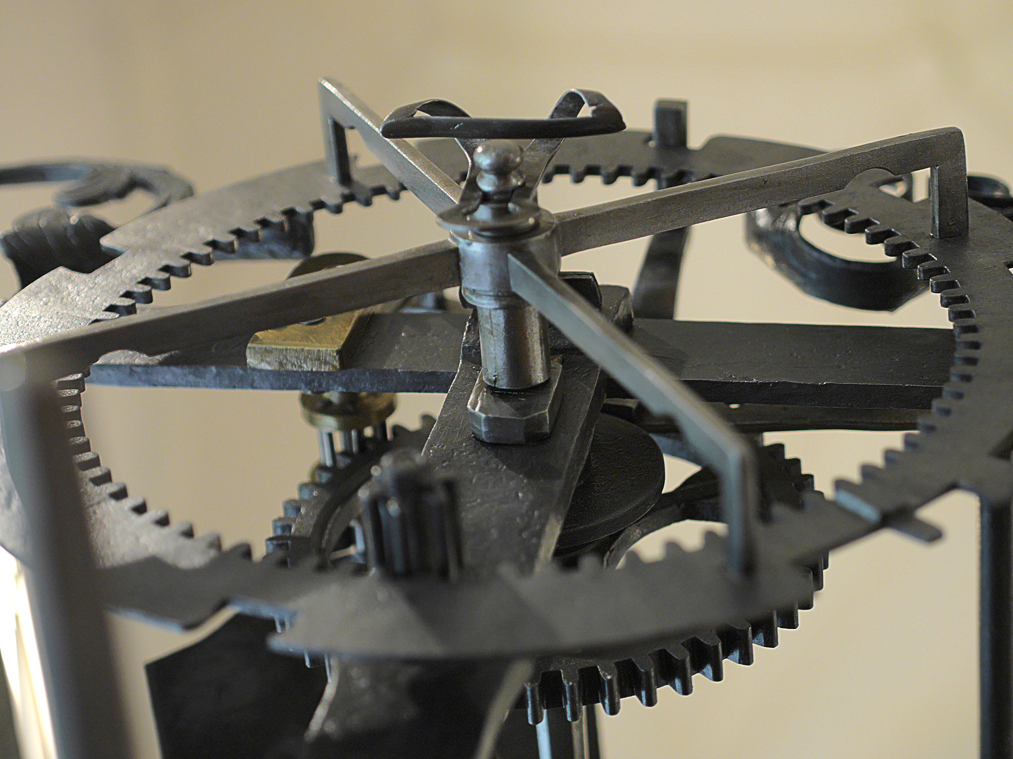 乐高直升机原理：电动机驱动螺旋桨实现升力