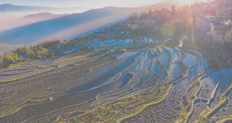 红河哪个中专学校比较好