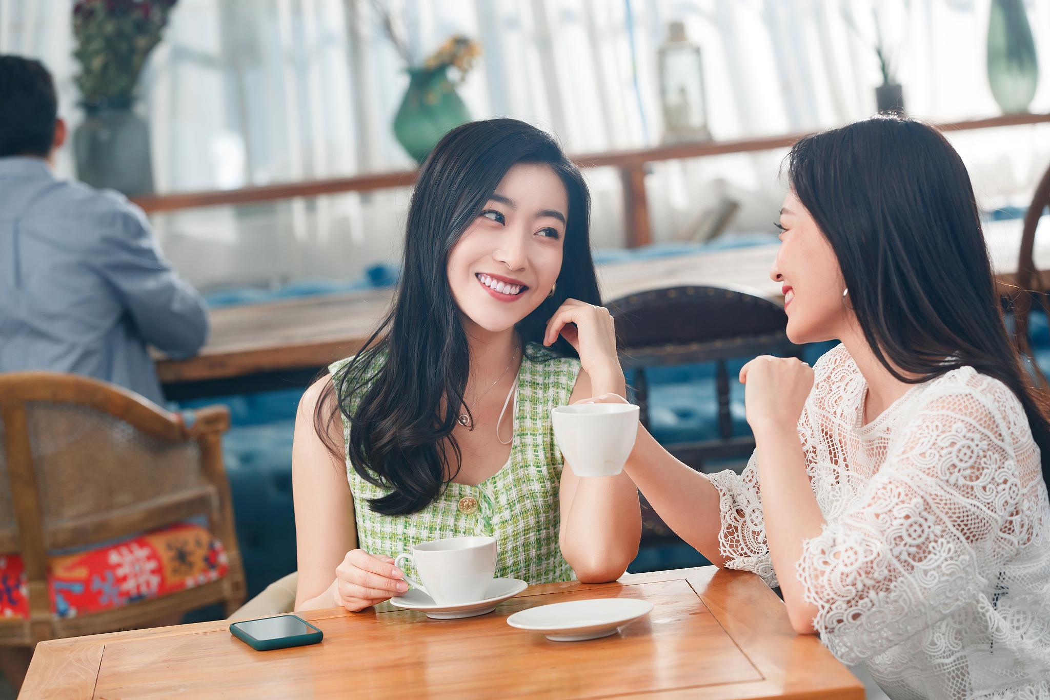 女生说我刚吃饱饭怎么回复