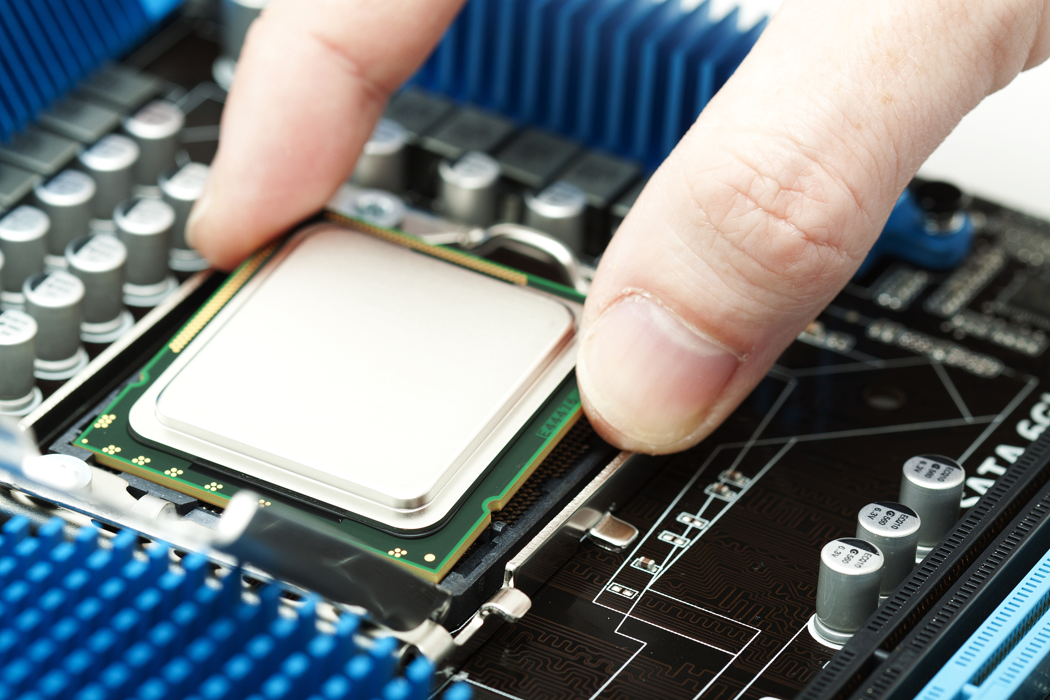 固态硬盘市场分析：快速发展与未来趋势