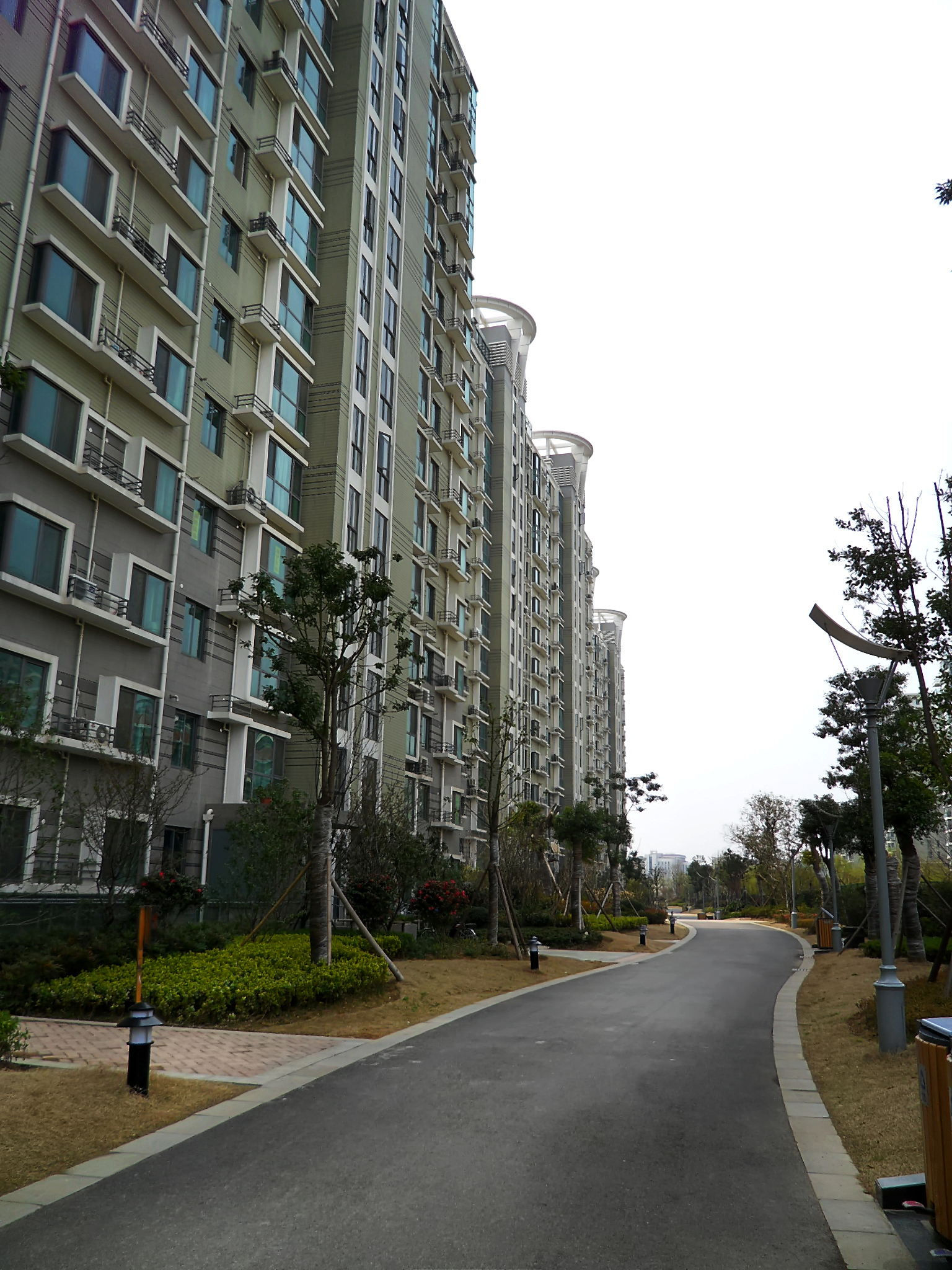 杭州三卫家园北苑到火车站怎么走？距离哪个火车站近？