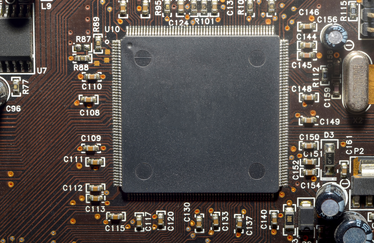 Tesla T4 显卡：渲染利器，助力AI与数据分析