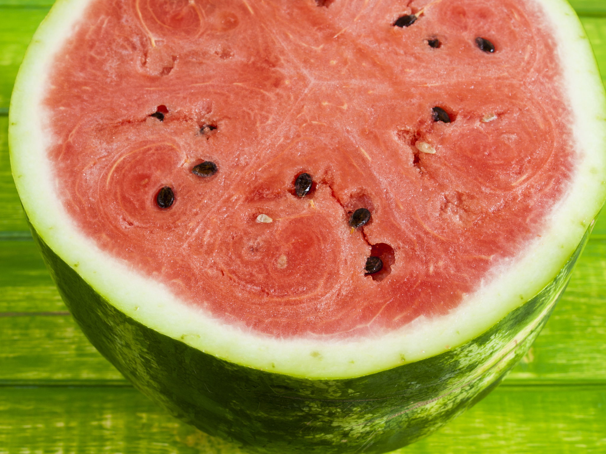 西瓜怎么挑才知道是甜的