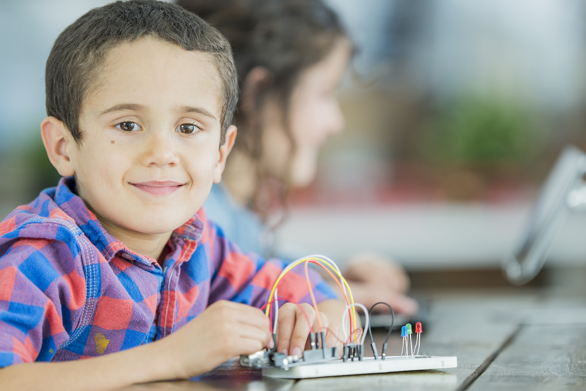 陕西省高新技术学校2022年热门专业有哪些？ - 附带专业解析