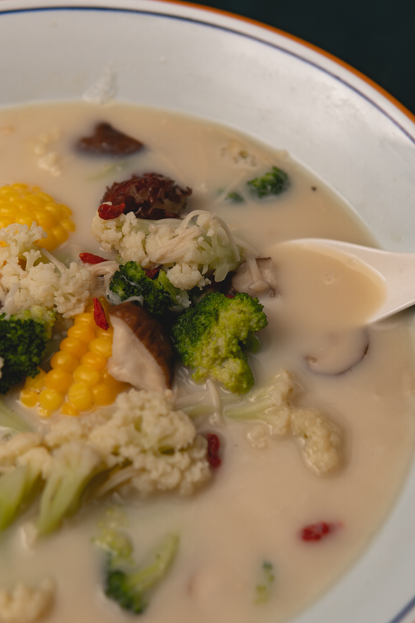 花甲芥菜汤的做法：简单易学，鲜美营养！