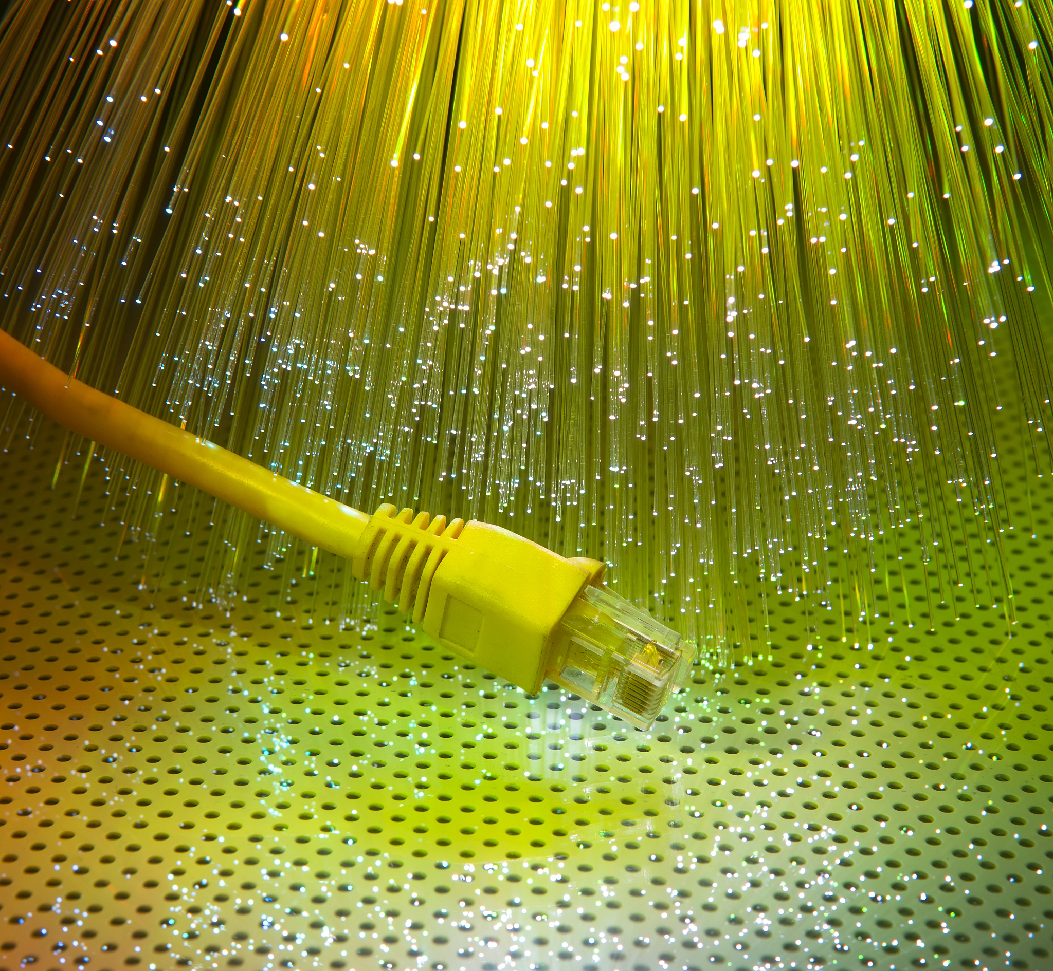 光纤制作工艺详解：从材料准备到测试